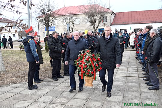 В Глуске прошел митинг, посвященный Дню памяти воинов-интернационалистов  