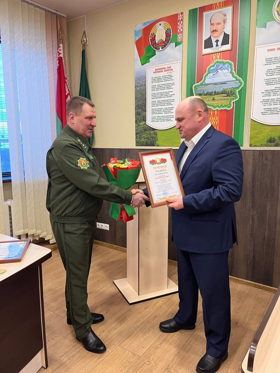 С Днём защитника отечества!